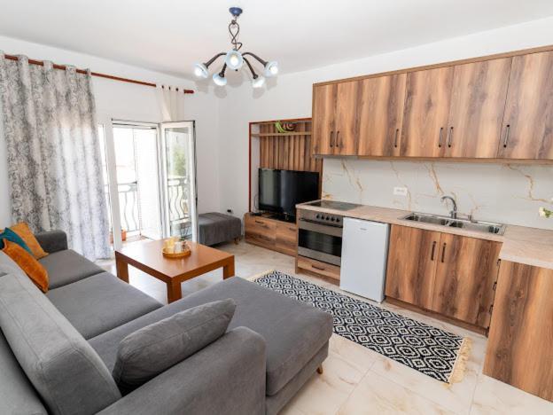 Roel Apartments Sarande Bagian luar foto
